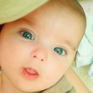 Meet your Posher, April