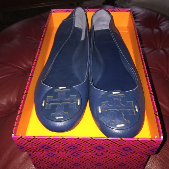 Navy Blue Tory burch flats