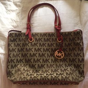 Michael Kors purse