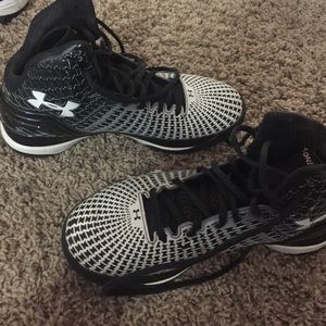 Under Armour Women's Basketball shoes