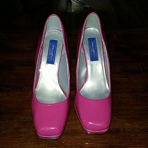 Dark pink never worn party heels!