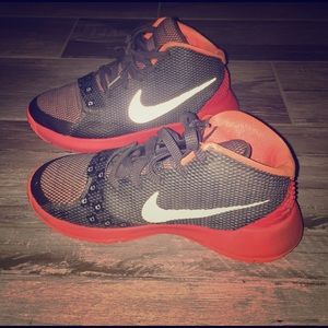 KD Trey shoes 5Y