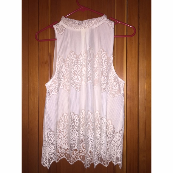 White/Cream High Neck Lace Tank Top