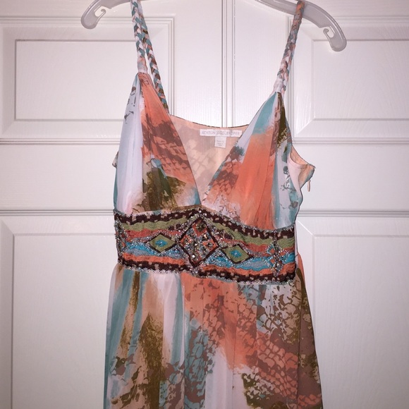 Maxi - Picture 2 of 2