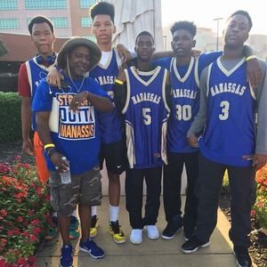 Meet your Posher, Deandre