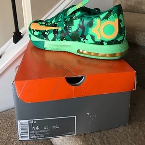 Brand new KD VI Easter