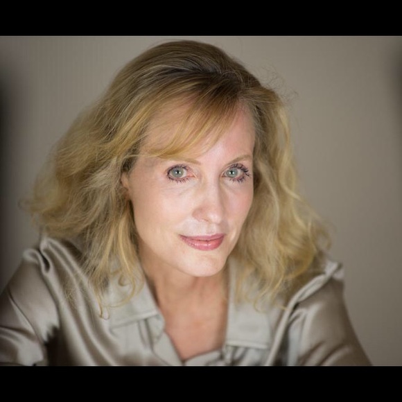 Meet your Posher, Alexandra