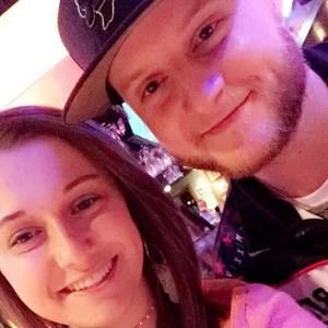 Meet your Posher, Casey