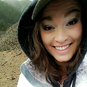 Meet your Posher, Jillian