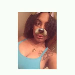 Meet your Posher, Kira