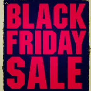BLACK FRIDAY ONLY BUNDLE DISCOUNT ON ENTIRE CLOSET