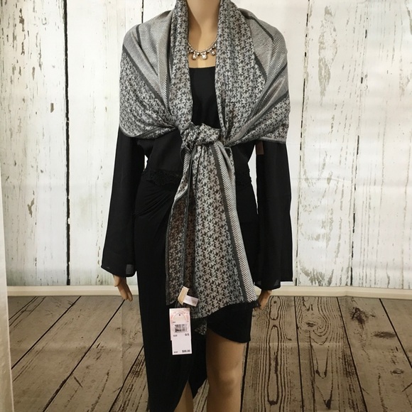 NWT MICHAEL KORS SCARF - Picture 7 of 8