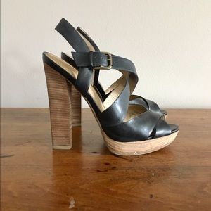 Jessica Simpson Clonise Sandal in Black