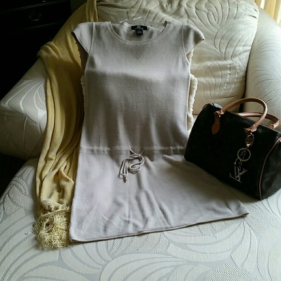 Beautiful.sweater short sleeve tunic