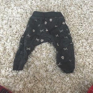 Zara skull and bones 6 months