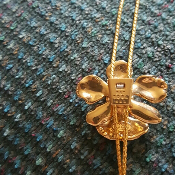 Pretty Flower lariat necklace never worn - Picture 6 of 6