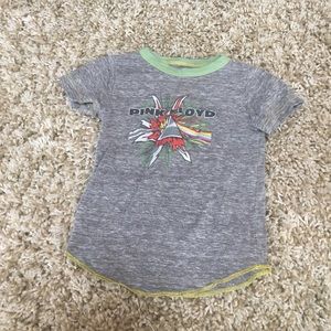 Rowdy sprout Pink Floyd t shirt