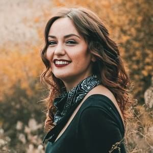 Meet your Posher, Iryna