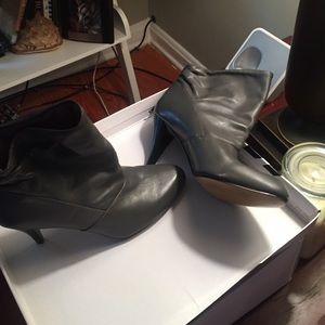 Ankle Boots/ Grey