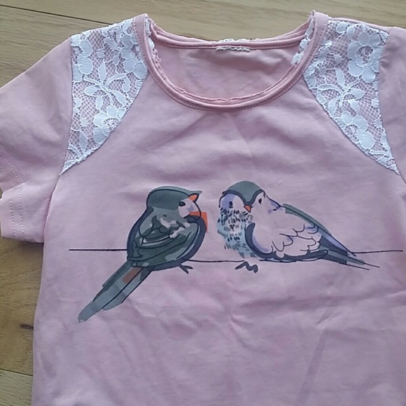 SALE***Pink Birds Tee shirt. Kid   :) - Picture 2 of 2