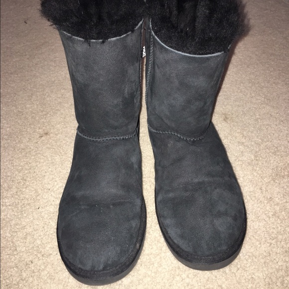 black bailey bow uggs size 10 black bailey bow uggs size 10
