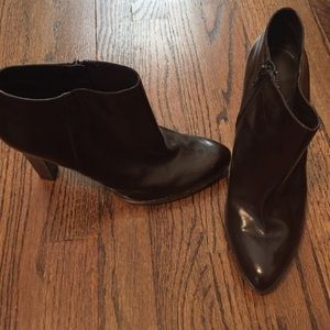 Nine West, Brown Leather High Heeled Bootie. 9.5