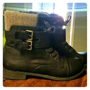 Rampage boots