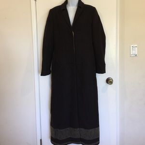 Long woolen coat, great for winter & spring
