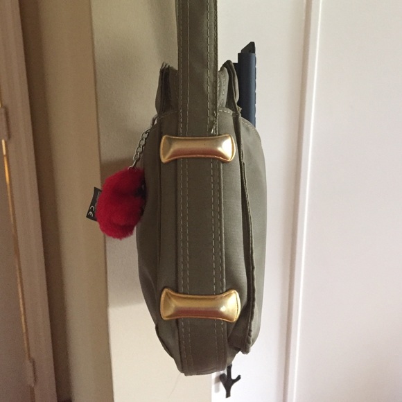 OLIVE GREEN FABRIC PURSE BY BLOOMINGDALES - Picture 2 of 4