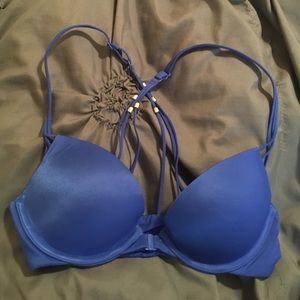 Victoria's Secret very sexy push up bra 32b