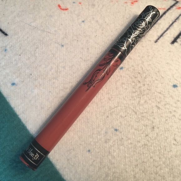 Kat Von D Everlasting Liquid Lipstick in Lolita II