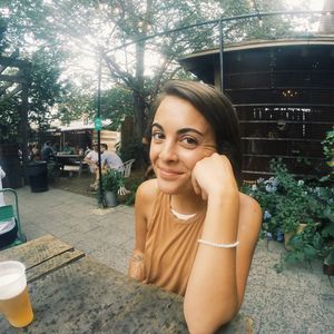 Meet your Posher, Alexis