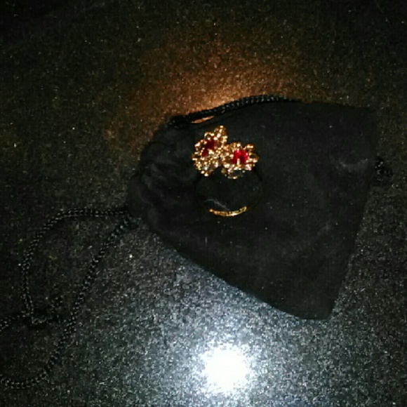 ❌❌SOLD❌❌❌Beautiful Ruby Ring - Picture 3 of 4