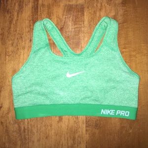 NIKE PRO padded sports bra (spring leaf/white)