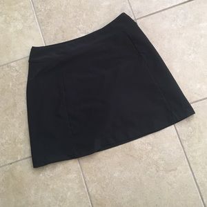 Lady Hagen tennis/running skirt. High Quality 4-6