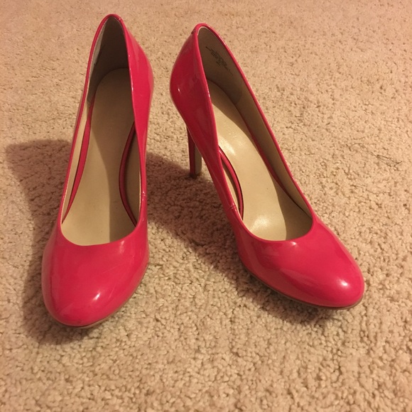NINE WEST bubble gum pink heels