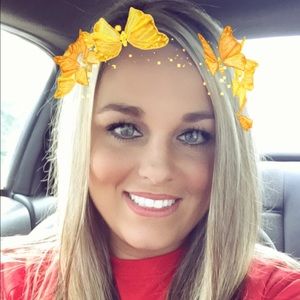 Meet your Posher, Candice