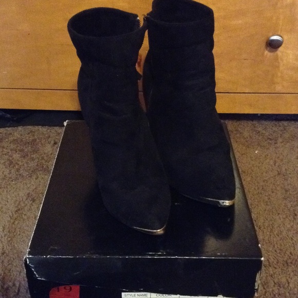 Torrid faux suede black booties