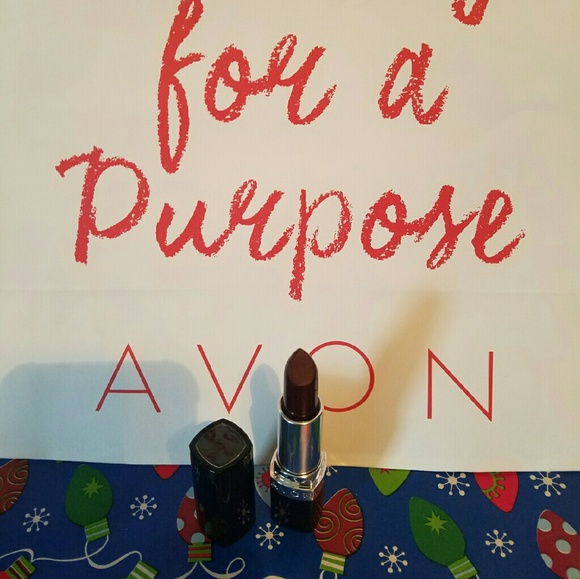 AVON Ultra Color lipstick