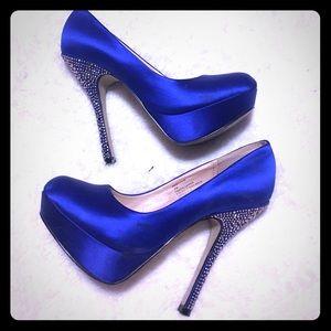Beautiful Electric Blue heels with crystal detail
