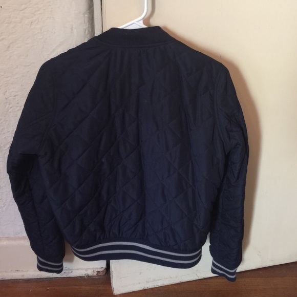 Women's Gap quilted light bomber - Picture 2 of 2