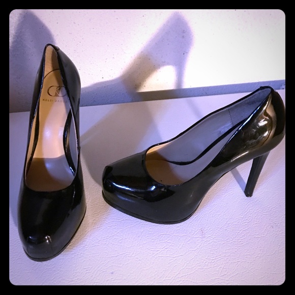 Gorgeous Kelsey Dagger Heels!