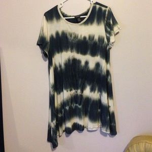 Flash Sale 🎁NEVER WORN Grungy White Tie Dye Dress