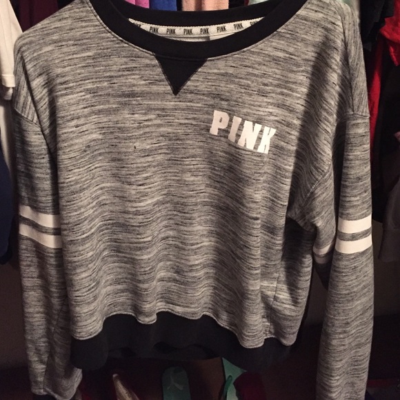 Grey VS PINK sweater