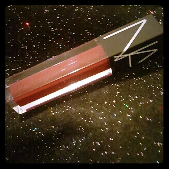 NARS Other - Nars Velvet Lip Glide in Unspeakable, swatched