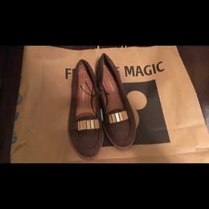 Atmosphere Chain Loafers 👞 Size 9