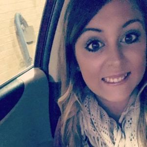 Meet your Posher, Arielle