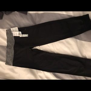 NWT forever21 crop stretch leggings