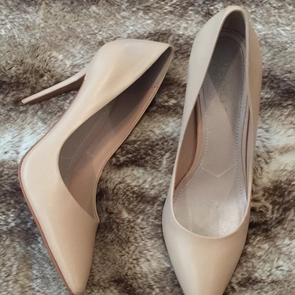 Nude heals by Charles David