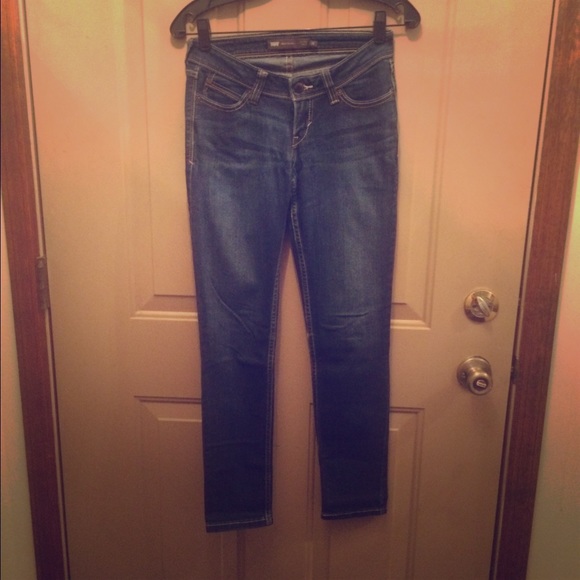 Levi's skinny leg denim in good condition